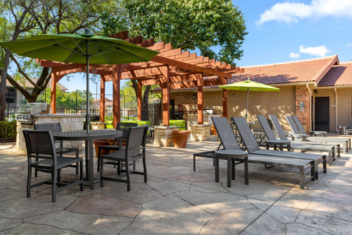 C242360 Calloway OutdoorLounge 04.jpg