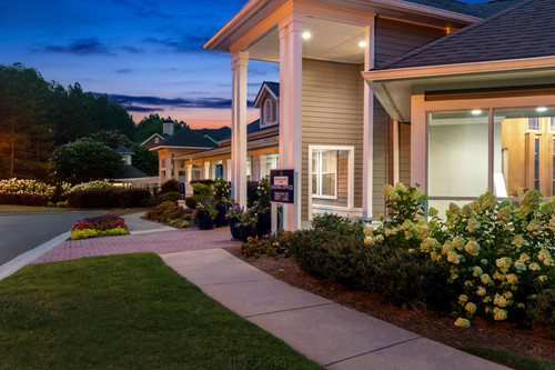 C242940 ChattahoocheeRidge DUSK PATH 02.jpg