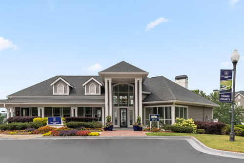 C242940 ChattahoocheeRidge LEASING 02.jpg