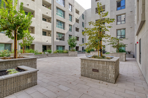 Exterior A3A8458.jpg