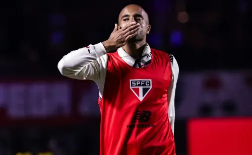 São Paulo volta aos treinos com Lucas e se prepara para enfrentar o Inter