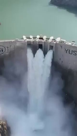 9SfGUAMfp7zmdY6R.jpg