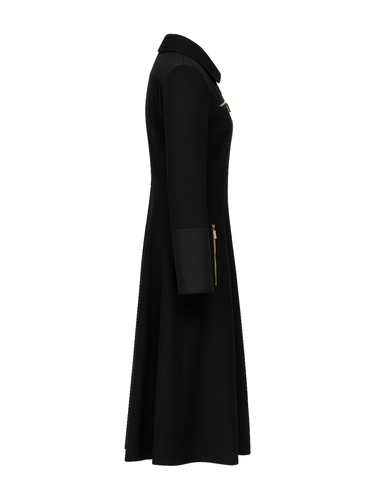 Castle Season 6 Stana Katic Coat 3.png