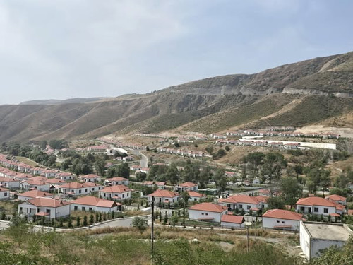 529124729 23924225347273352 8103347331678498772 n.jpg?stp=cp6 dst jpegr s600x600 tt6& nc cat=105&ccb.jpg