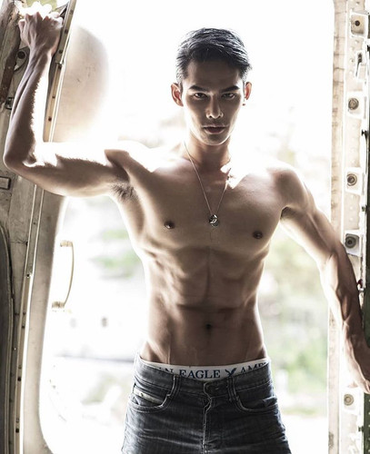 hothunk thailand 43546621 378521972688858 2469513209158041600 n.jpg