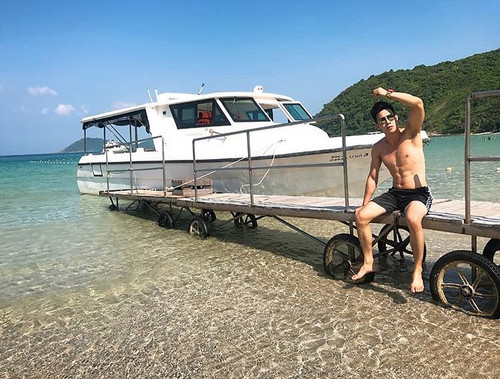 hothunk thailand 43914718 349999082417653 7161141934754058338 n.jpg