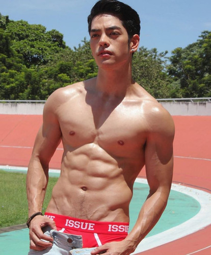 hothunk thailand 43984712 1855457294569903 4468390052413571072 n.jpg