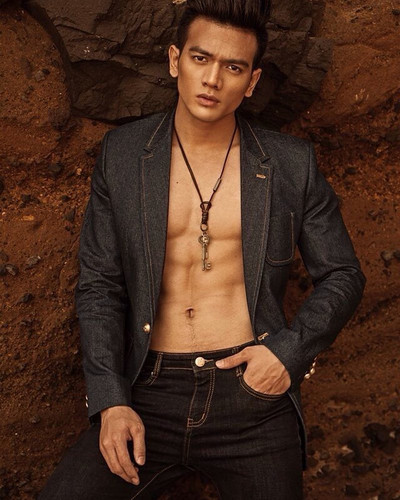 hothunk vietnam 30856240 1027427304092165 2209025925146738688 n.jpg