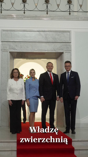 5rtNnFdEeJZR D3Z.jpg