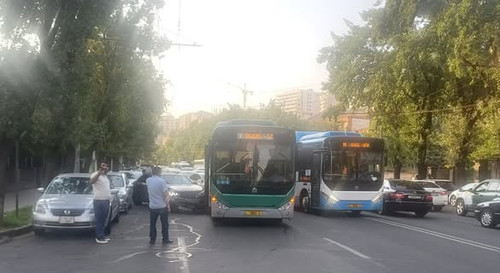 527695700 24114573514897133 5021747349887258132 n.jpg?stp=dst jpg p320x320 tt6& nc cat=110&ccb=1 7& .jpg