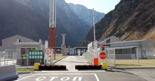 18439488672498126085?url=https%3A%2F%2Flurer.com%2Frs.php%3Fimage%3D%2Fdisc%2F07 08 25%2Fca3ff5953d4.jpg