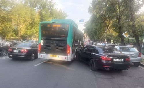 528647163 24114278944926590 4869667711571618349 n.jpg?stp=dst jpg s600x600 tt6& nc cat=102&ccb=1 7& .jpg