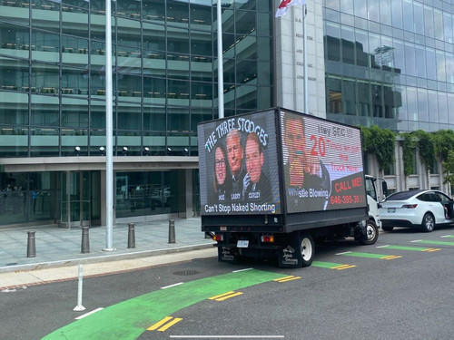 GxxMTlEWsAEjjAb.jpg