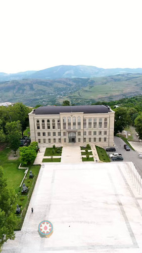 iWfFG4 ht yRZSMX.jpg