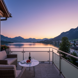 prompt image 3 768x1024