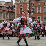 prompt image 4 896x1152