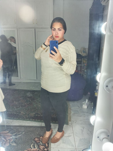 البوم هاي كلاس لملفاية بتصور جسمها باللانجري
