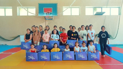 LG8JZokFJ tnx6KG.jpg