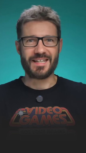 2hisXF 6kCpjQQAm.jpg