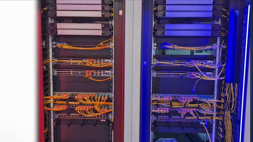 d8SUJ6M8Qiha EMv.jpg