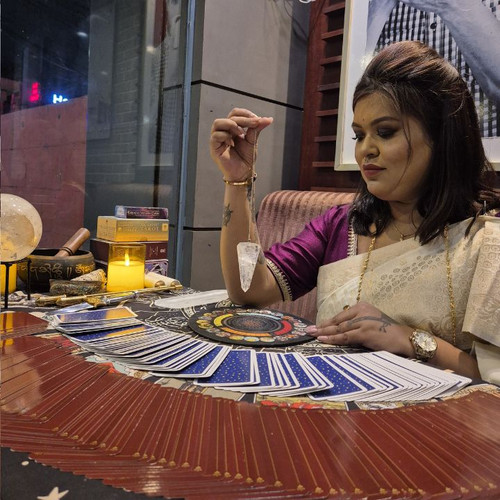 Meera Satarupa Bhattacharjee is the best tarot card reader in Kolkata.jpg