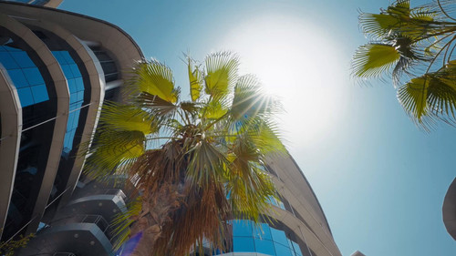 BKUVy4o1ULTStn X.jpg