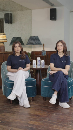 K cDXOYNyQiTqQFw.jpg