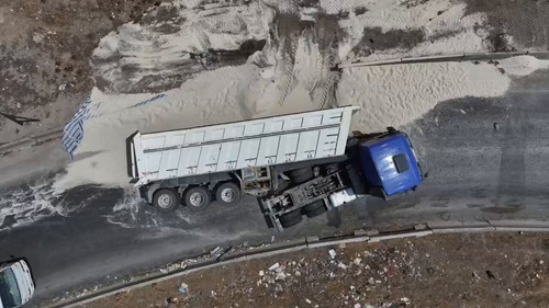 ExsJnDJ1DF laq9e.jpg