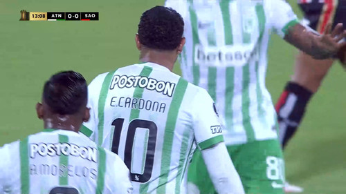 Pênaltis perdidos: Edwin Cardona, do Atlético Nacional, falha contra o São Paulo