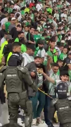 LAMENTÁVEL!! Comenbol avalia casos de racismo na partida do Tricolor!
