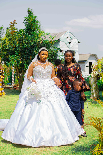 745A7003Hombe pHOTO.jpg