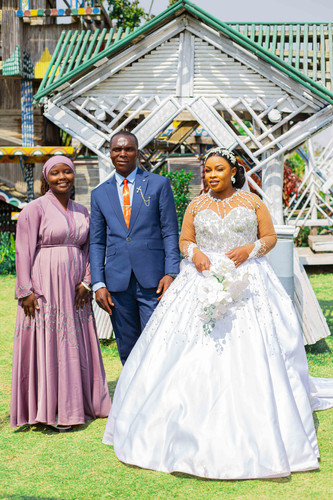 745A6995Hombe pHOTO.jpg