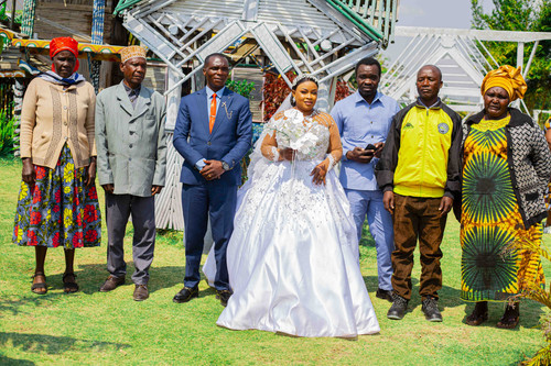 745A6964Hombe pHOTO.jpg