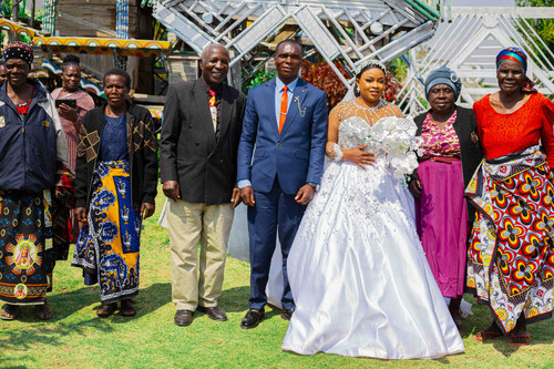 745A6962Hombe pHOTO.jpg