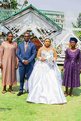 745A6973Hombe pHOTO.jpg