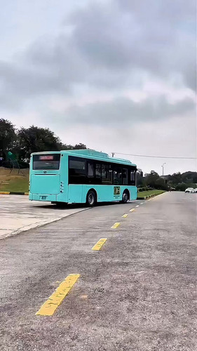 ffYBAfp63l 75F8c.jpg