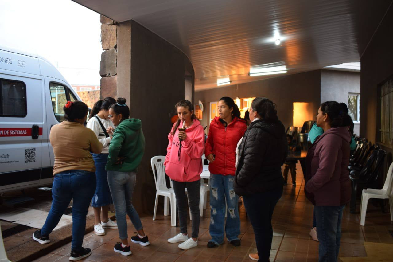 Tres Capones: exitoso operativo del programa “SI Mujer”