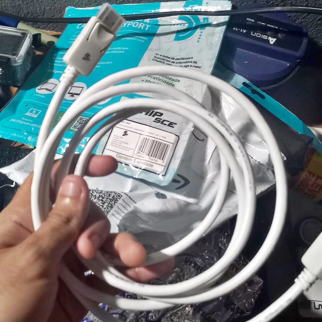 5+ Cabo Displayport + Displayport 1.2 – Branco – 2M – com Trava