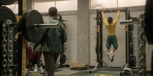 All.American.S07E01.Reborn.1080p.AMZN.WEB DL.CZ EN.H.264 FLUX.mkv snapshot 01.10 [2025.07.26 17.45.2