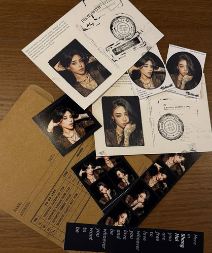 🕯️#selfie #nails #wlw (1).jpg