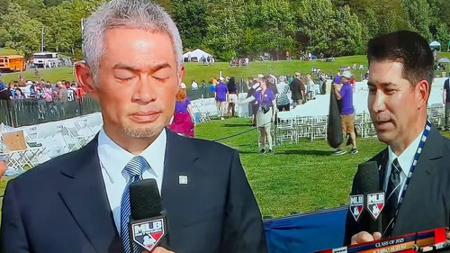 DIEY9ily l43uBm .jpg