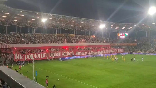 vQi XU9KKVkWbKlX.jpg