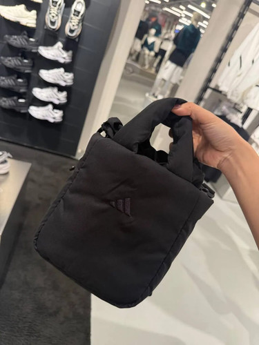Bolsa Adidas.jpg