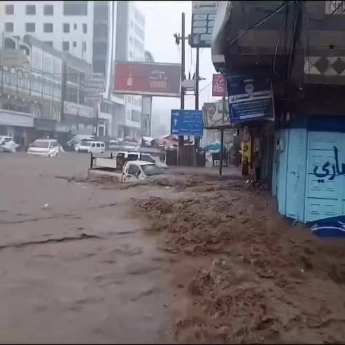 E7kpjwThN9AwC 2e.jpg