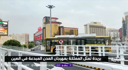 d0p5 qeZzqzUdg a.jpg