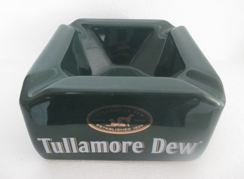 Reklamní popelník na whisky Tullamore Dew unitř aukce 2.jpg