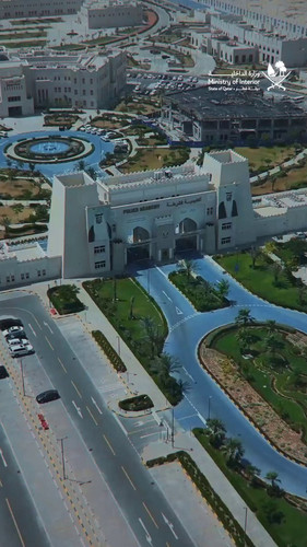 QF8bAmsMEBa i9y .jpg