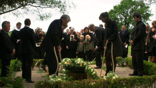 After.The.Wedding.2006.1080p.WEBRip.DD2.0.x264 NTb.mkv 006736688.png