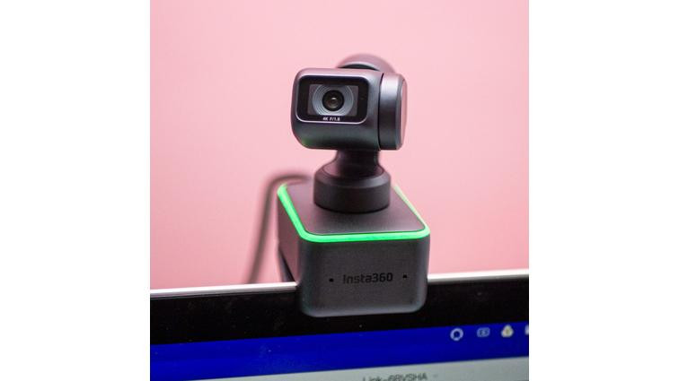 None Nintendo Switch 2: Which webcams work?