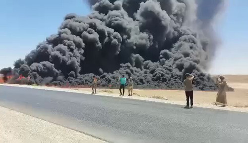 KCW9YyxPeNd2Zni .jpg